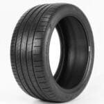 Pneu 31535R22 Aro 22 pirelli p-zero (NC0) xl 111Y